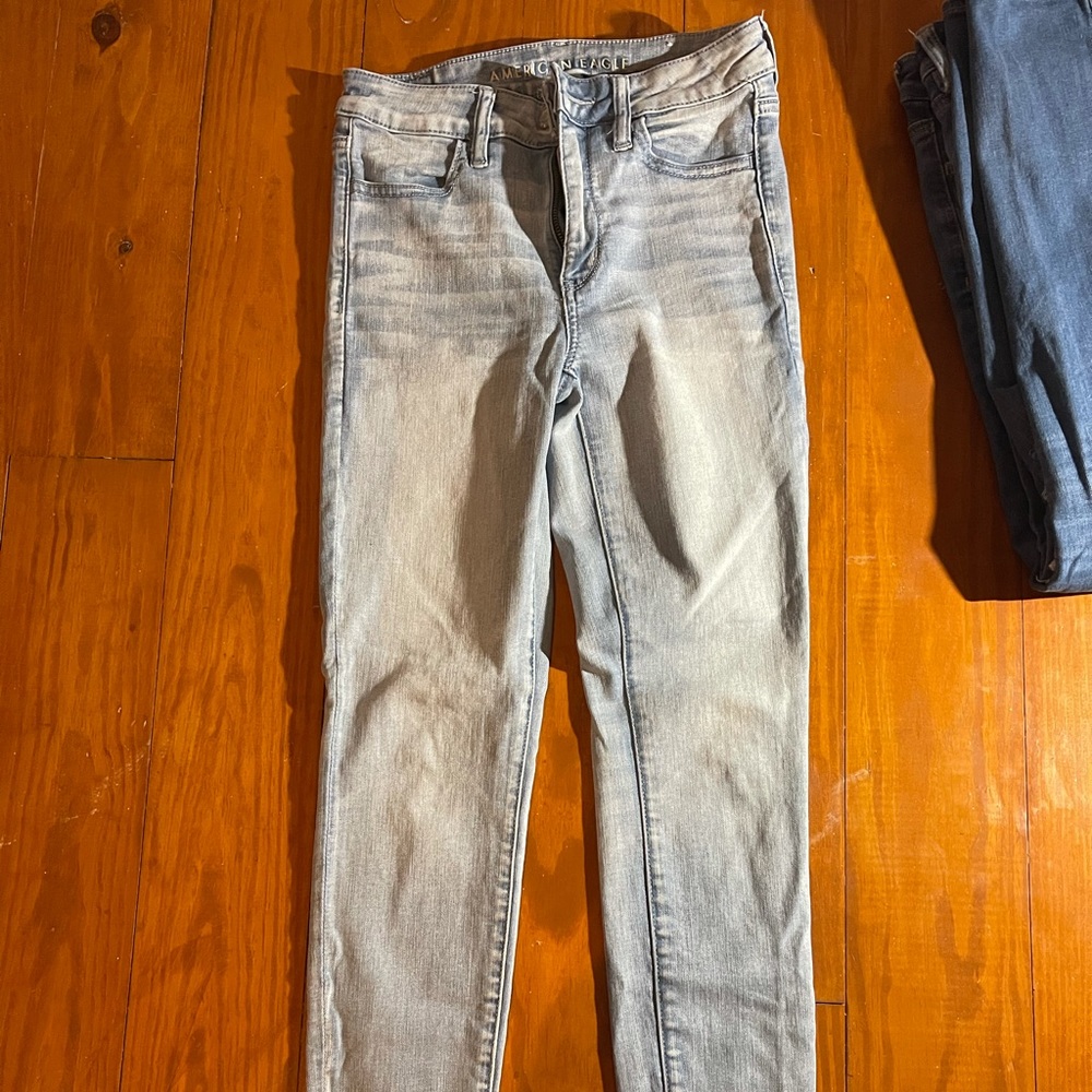 American Eagle jeans 6 Regulars